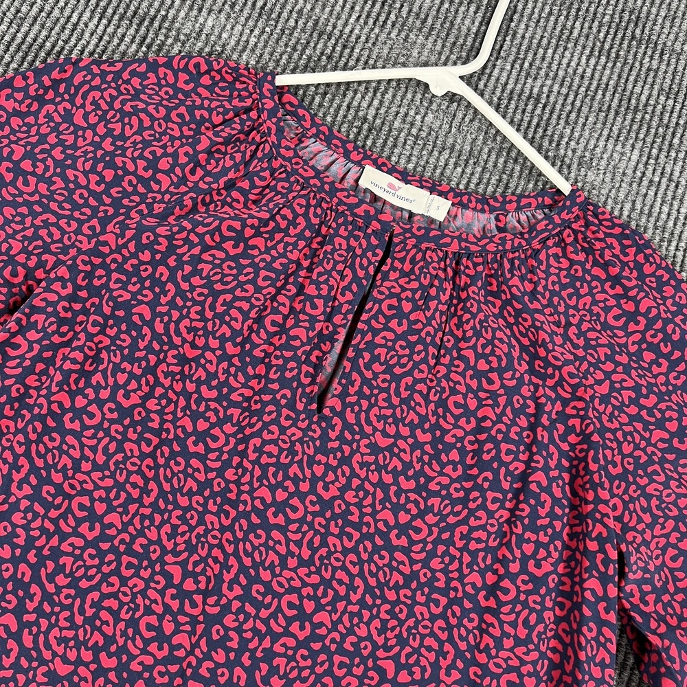 Vineyard Vines Blouse Womens Small Navy Pink Leopard Split Neck Long Sleeve